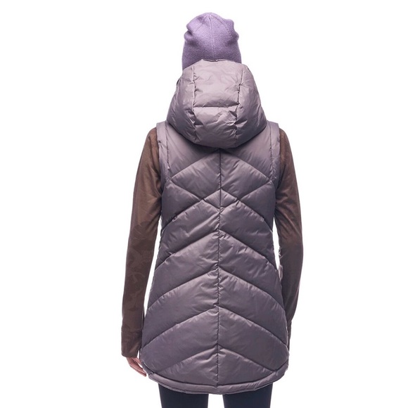Women's Wisteria/Pink Hooded Puffer Vest - Picture 3 of 3